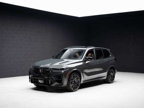 Used 2025 BMW X5 M Competition w/ Executive Package image 4