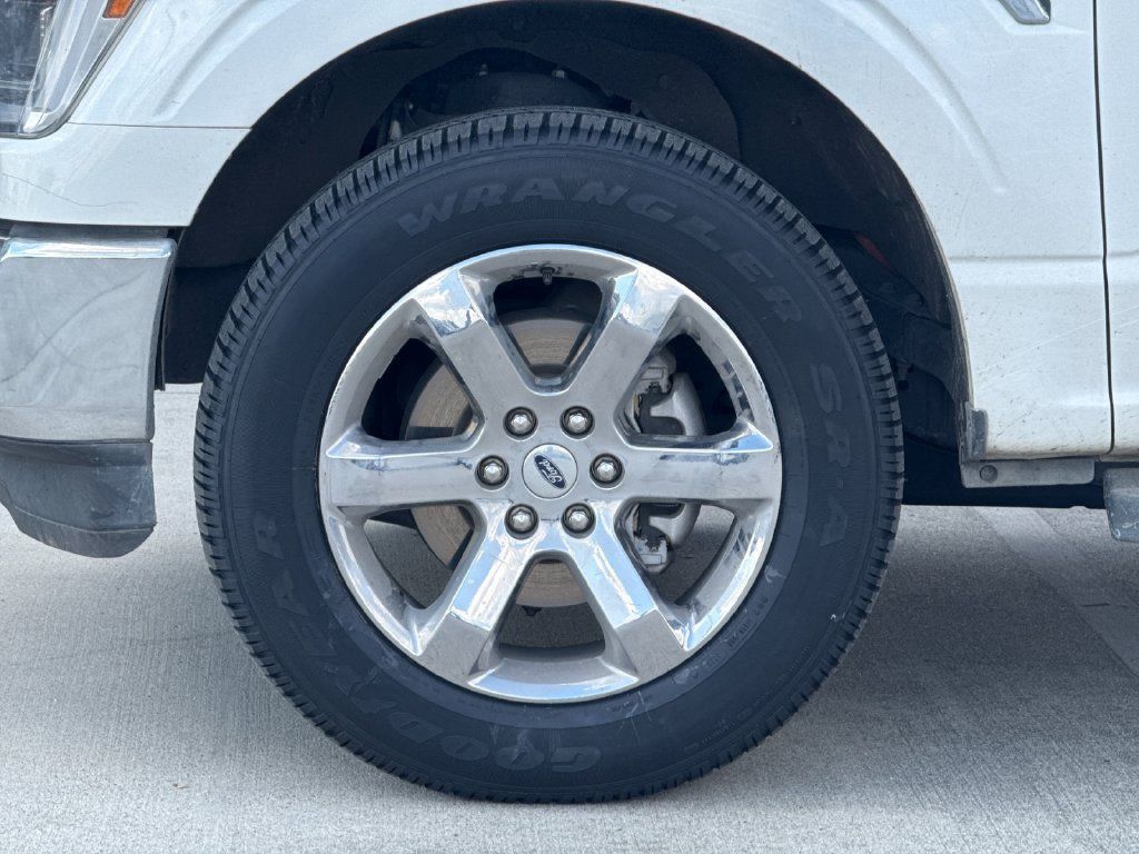 Used 2022 Ford F150 Lariat w/ Equipment Group 502A High AWD/4WD image 26