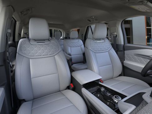 New 2026 Ford Explorer Platinum w/ LUX Leather Package image 10