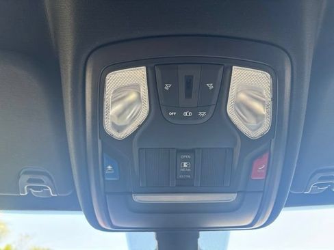 Used 2023 RAM 1500 Big Horn AWD/4WD image 23
