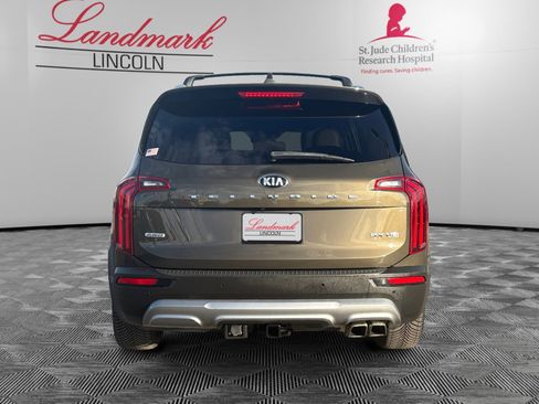 Used 2021 Kia Telluride SX w/ SX Prestige Package image 4