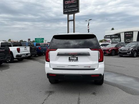Used 2023 GMC Yukon AT4 AWD/4WD image 6