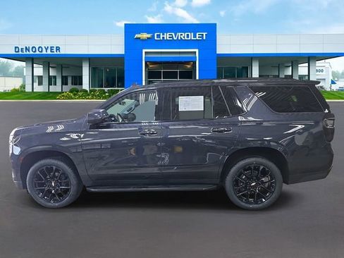 Used 2023 Chevrolet Tahoe LT w/ LT Signature Plus Package image 11