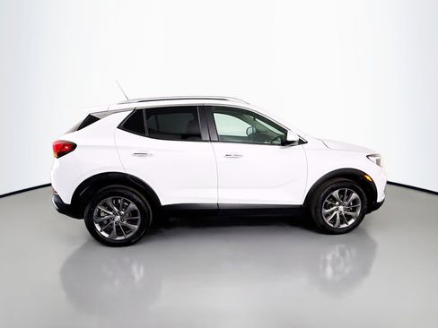 Used 2020 Buick Encore GX Select w/ Experience Buick Package image 11