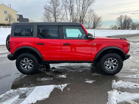 Certified 2021 Ford Bronco Badlands image 12