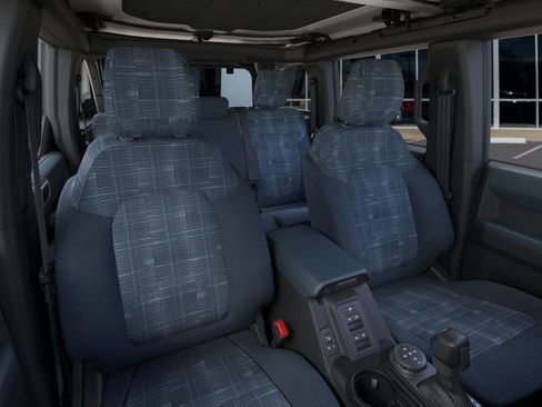 New 2025 Ford Bronco Heritage Edition image 20