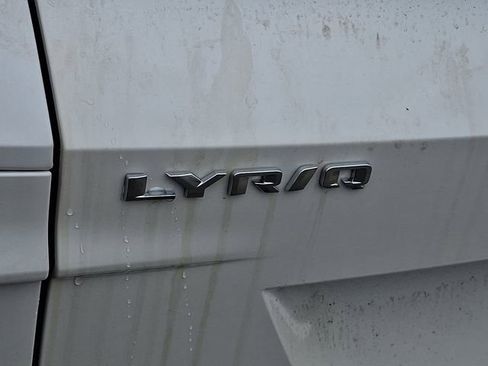 New 2025 Cadillac Lyriq Luxury image 18