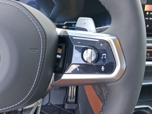 New 2026 BMW 750e xDrive w/ Executive Package image 21