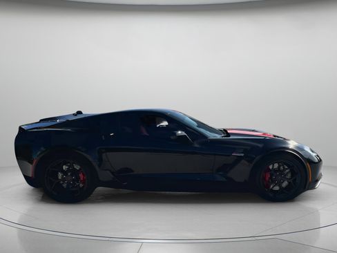 Used 2017 Chevrolet Corvette Z06 w/ Chrome Badge Package image 32