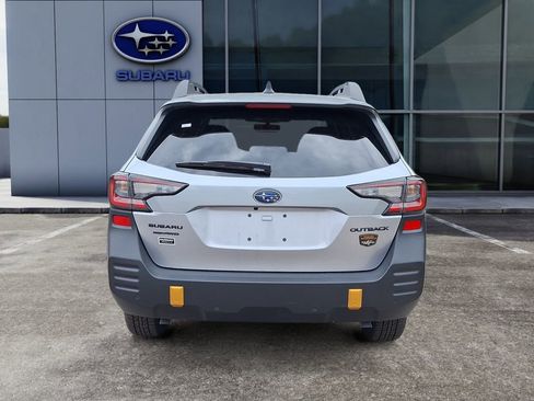 Certified 2025 Subaru Outback Wilderness w/ Wilderness Package AWD/4WD image 5