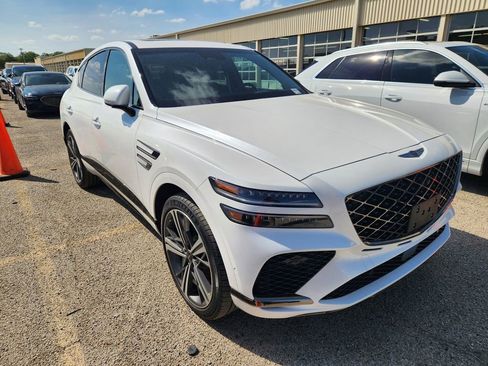 Used 2025 Genesis GV80 3.5T e-SC image 2
