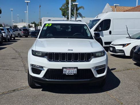 Used 2023 Jeep Grand Cherokee 4WD 4xe image 2