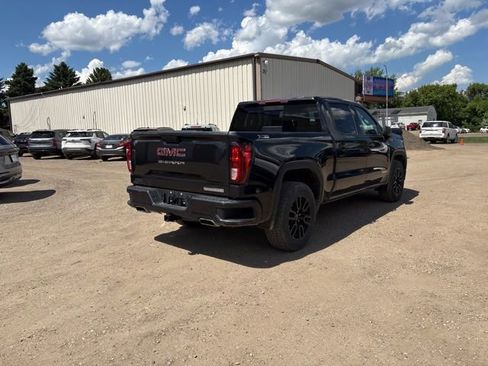 Used 2024 GMC Sierra 1500 Elevation w/ Preferred Package AWD/4WD image 9