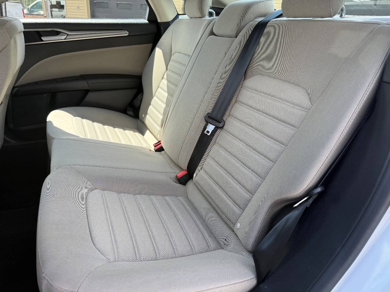 Used 2019 Ford Fusion S FWD image 19