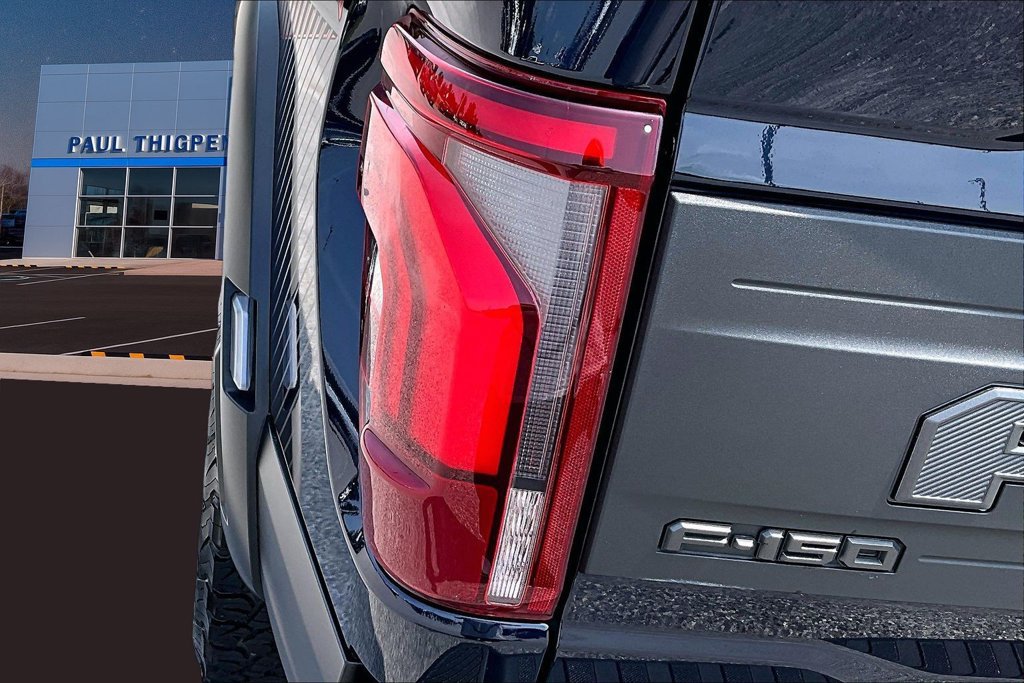 Used 2024 Ford F150 Raptor AWD/4WD image 27