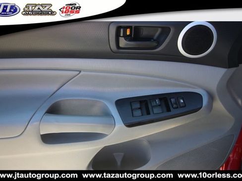 Used 2014 Toyota Tacoma PreRunner w/ TRD Sport Package RWD image 11