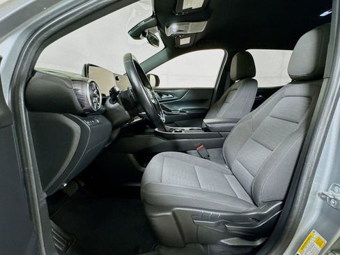 Certified 2026 Chevrolet Equinox LT FWD image 19