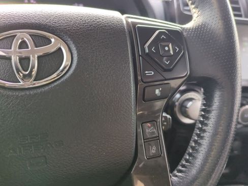 Used 2020 Toyota 4Runner TRD Off-Road image 22