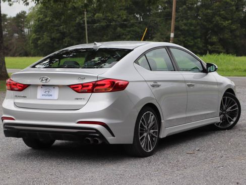 Used 2018 Hyundai Elantra Sport FWD image 4