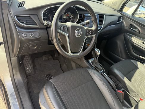 Used 2022 Buick Encore Preferred w/ Safety Package image 13