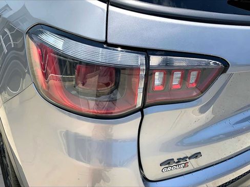 Used 2019 Jeep Compass Trailhawk AWD/4WD image 27
