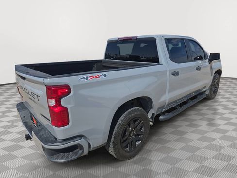 Used 2024 Chevrolet Silverado 1500 Custom w/ Turbomax Blackout Package AWD/4WD image 7