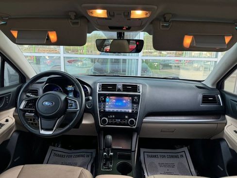 Used 2019 Subaru Outback 2.5i Limited w/ Protection Package #1 AWD/4WD image 16