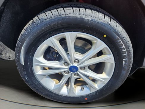 Used 2019 Ford Escape SEL AWD/4WD image 35