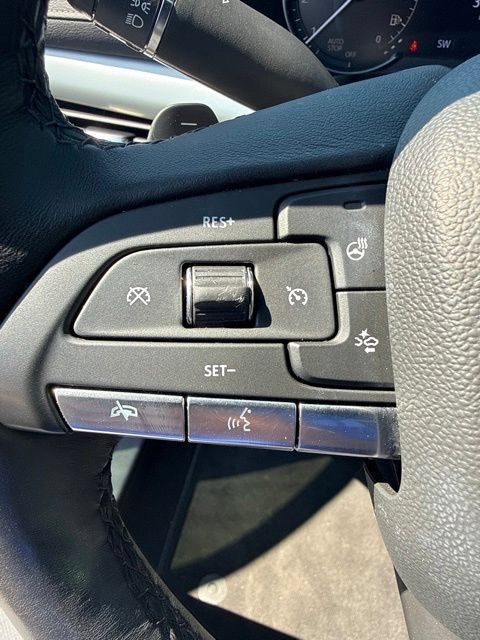 Used 2023 Cadillac XT4 Premium Luxury AWD/4WD image 21