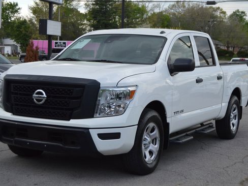 Used 2021 Nissan Titan S w/ S Utility Package RWD image 1