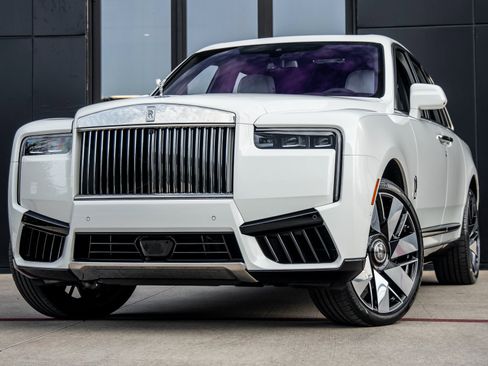 New 2026 Rolls-Royce Cullinan image 1