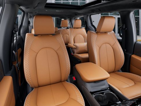 New 2026 Chrysler Pacifica Pinnacle image 16