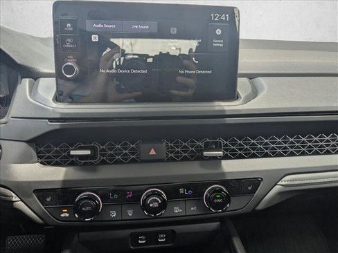 Used 2026 Honda Accord SE image 14