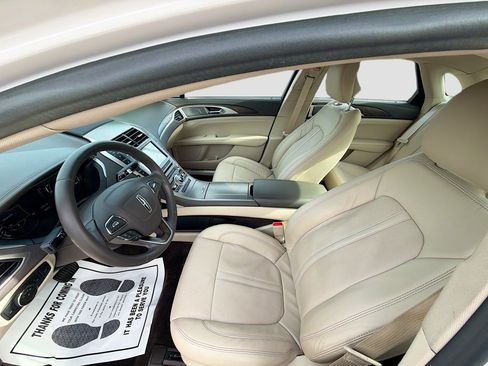 Used 2017 Lincoln MKZ Reserve w/ Technology Package image 22