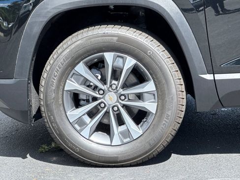 New 2026 Chevrolet Equinox LT image 25