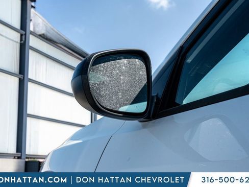 New 2026 Chevrolet Trax RS FWD image 29