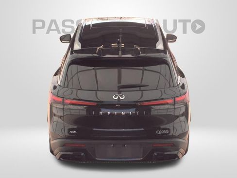 Used 2025 INFINITI QX60 Luxe w/ Vision Package image 6