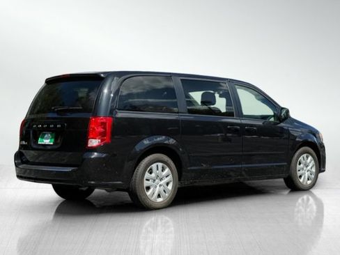 Used 2017 Dodge Grand Caravan SE w/ Power Window Group FWD image 4