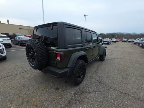 Used 2023 Jeep Wrangler Unlimited w/ Cold Weather Group AWD/4WD image 2