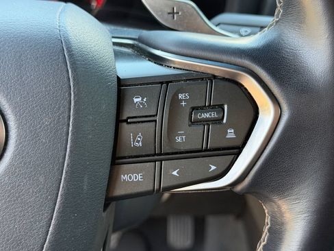 Used 2023 Lexus LX 600 4WD w/ Interior Upgrade Package image 25