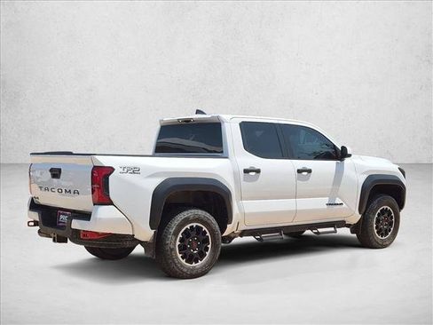 Used 2024 Toyota Tacoma TRD Off-Road AWD/4WD image 5