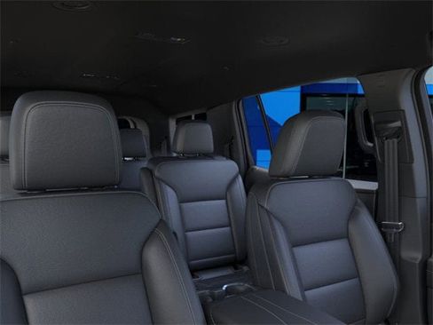 New 2026 Chevrolet Traverse LT w/ Driver Confidence Package image 24