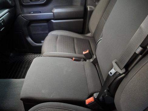 Used 2022 Chevrolet Silverado 1500 Custom image 20