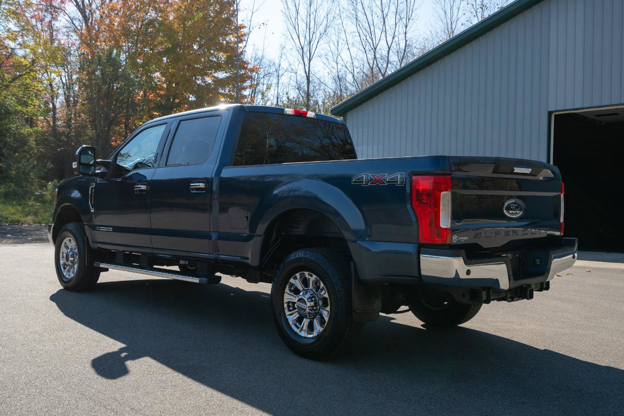 Used 2017 Ford F350 XLT w/ XLT Premium Package AWD/4WD image 5