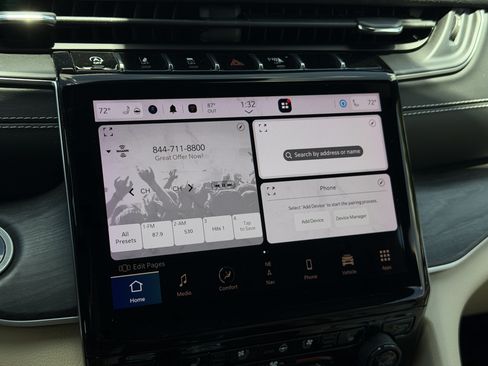 Used 2023 Jeep Grand Cherokee Limited w/ Luxury Tech Group II AWD/4WD image 22