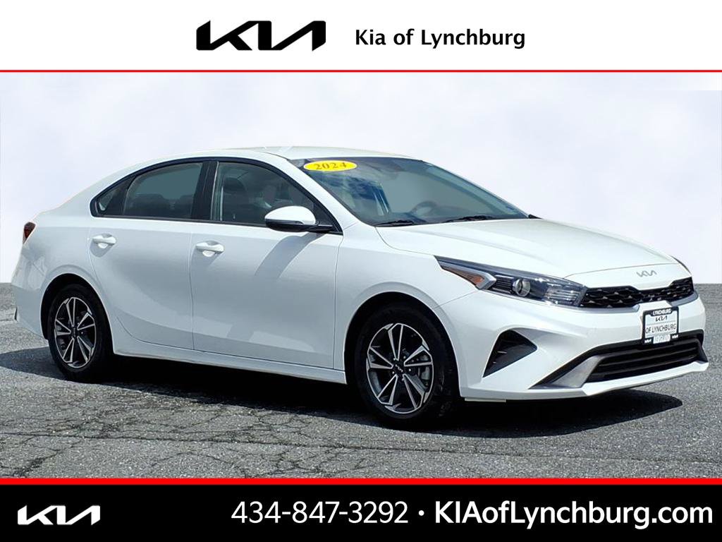 Used 2024 Kia Forte LXS w/ LXS Technology Package FWD image 1