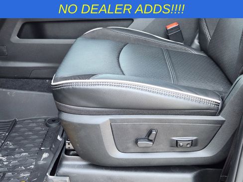 New 2026 RAM 3500 Laramie AWD/4WD image 22