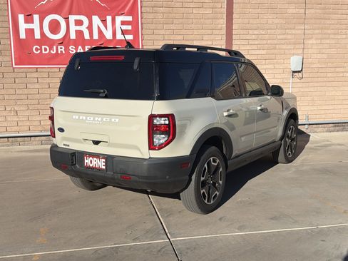 Used 2024 Ford Bronco Sport Outer Banks w/ Tech Package image 8