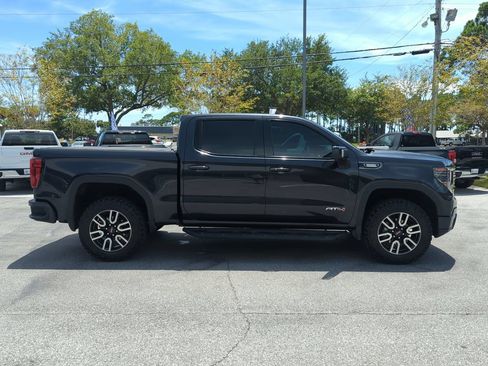 Used 2023 GMC Sierra 1500 AT4 w/ AT4 Premium Package AWD/4WD image 7