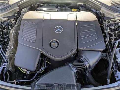 Certified 2025 Mercedes-Benz GLC 300 image 25